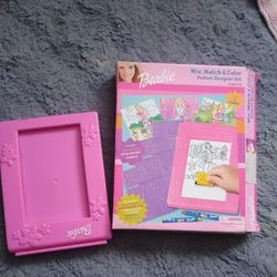 Barbie Mix Match & Color Fashion Design Set 