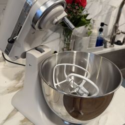Kitchen Aid Stand Mixer