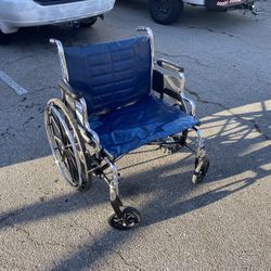 Extra-wide Wheelchair