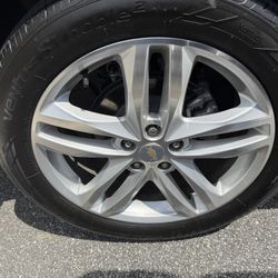 TIRES ONLY!  Like New Hankook Venus s1 Noble s2 P235/50/R19