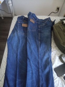 Wrangler worn once washed put away