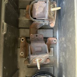 Crown Victoria Motor Mounts 