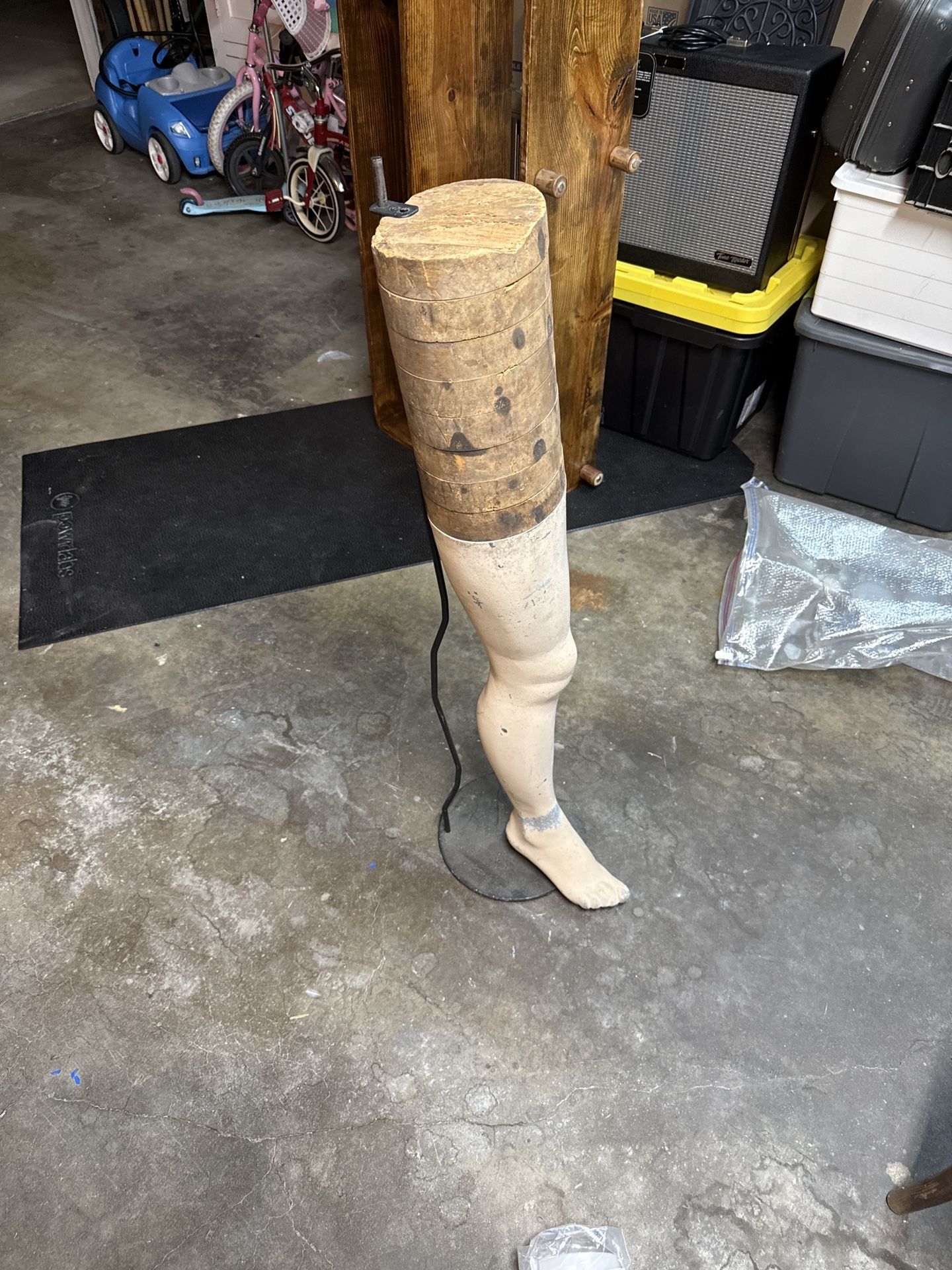 Antique Prosthetic Leg – Medical Oddity / Collectible