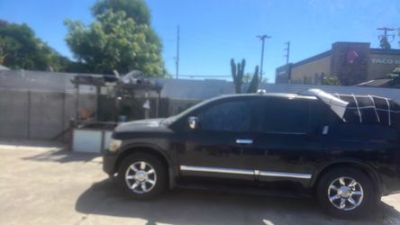 2004 Infiniti Qx56