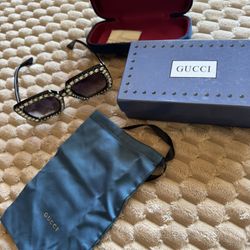 Gucci Sun Glasses 