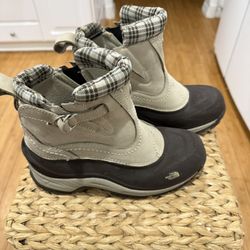 North face Boots 
