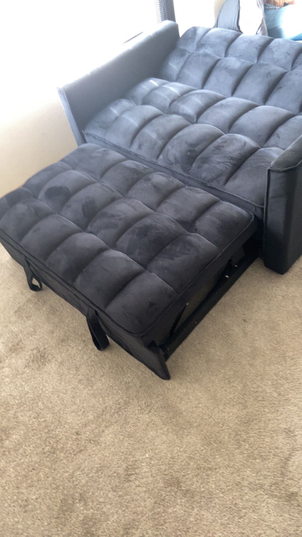 Black Pullout Couch (has Wheels)