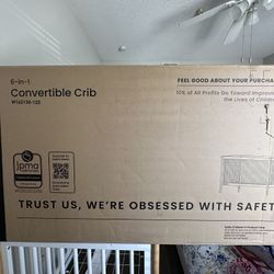 DELTA CHILDREN - 6 In 1 Convertible Crib With Kolcraft Matress 