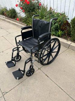 16 inches wide wheelchair in excellent condition