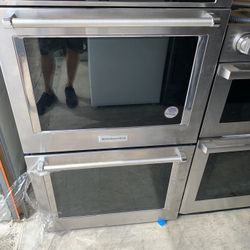 Kitchen Aid Double Oven 30”