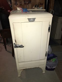 Fridgadare fridge and freezer