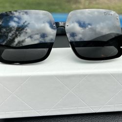 Sunglasses 
