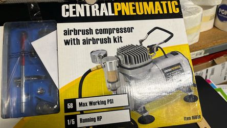 Central Pneumatic Airbrush Compressor with Airbrush Kit