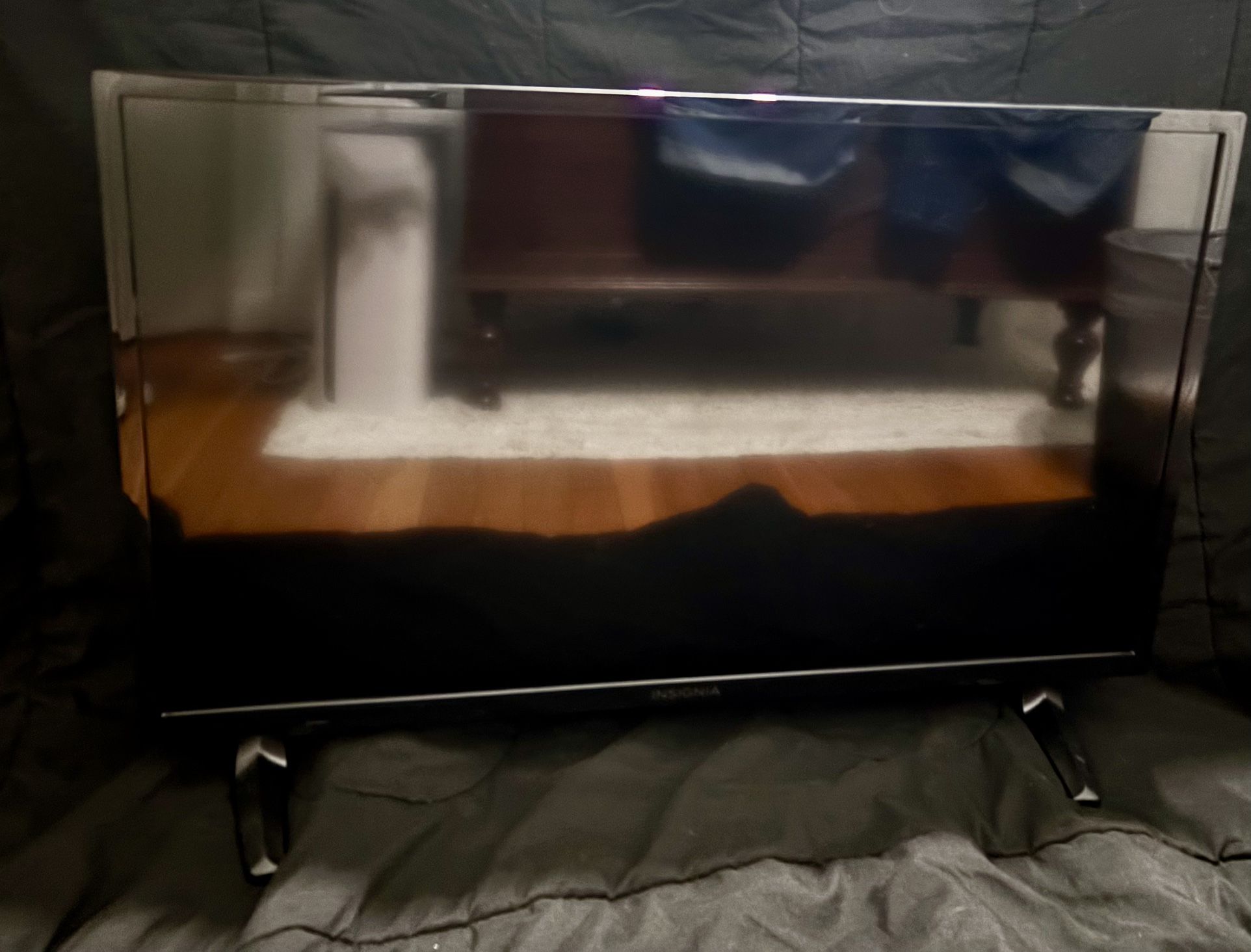 INSIGNIA 32-inch Class F20 Series Smart HD 720p Fire TV (NS-32DF310NA19, 2018 Model)