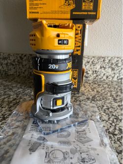 DEWALT 20V MAX XR Cordless Brushless Fixed Base Compact Router (Tool Only)