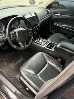 2016 Chrysler 300