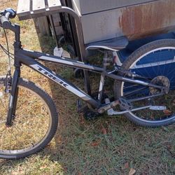 Track Mt200 24 Inch Boys Bike