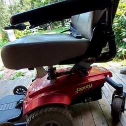 Pride Jazzy Mobility Chair