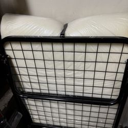 Cot/foldable Bed 