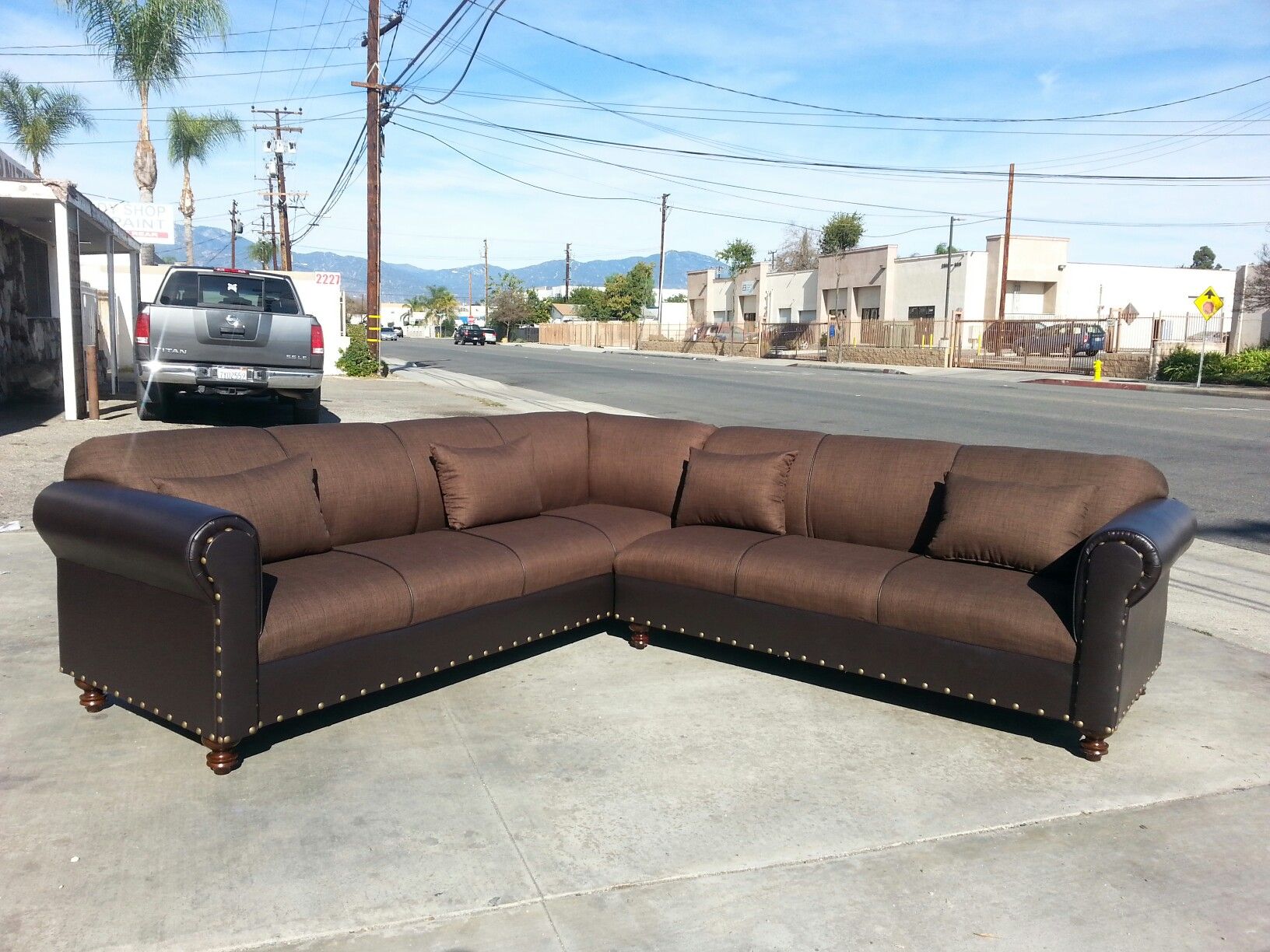 NEW 9X9FT PAULINE CHOCOLATE FABRIC COMBO SECTIONAL COUCHES