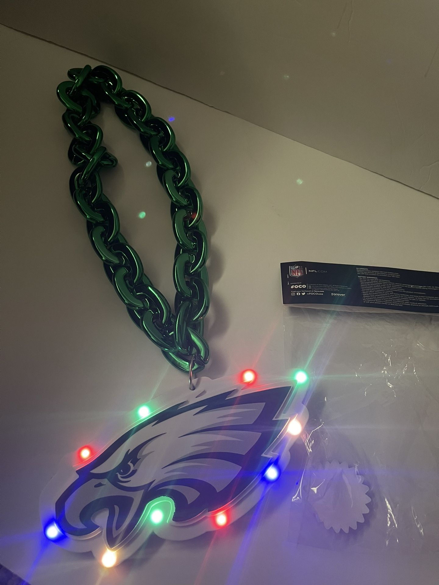 Philadelphia Eagles Foam Fan Chain LIGHT UP - Team LED Necklace Big Logo Green