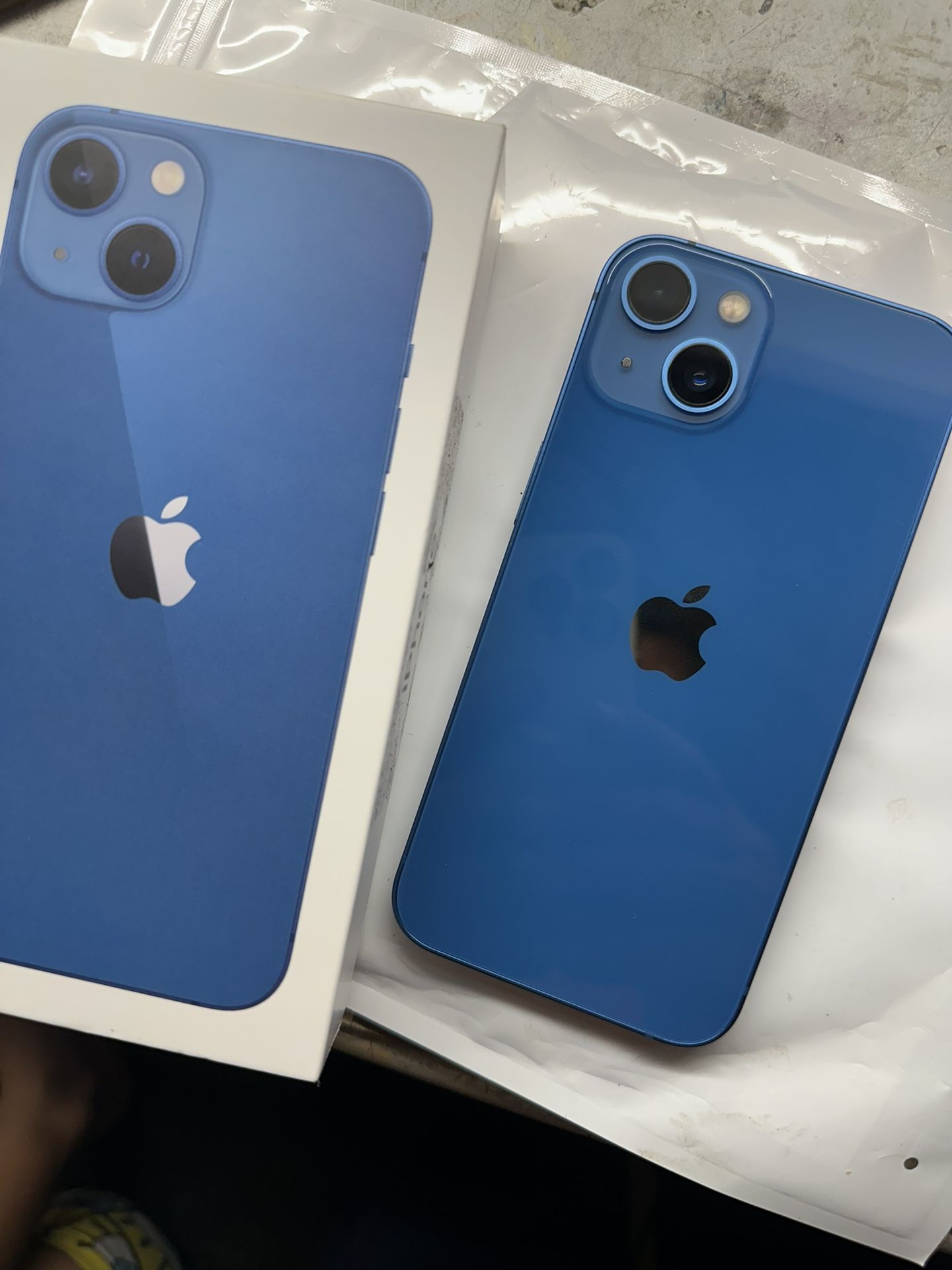iPhone 13 Blue Liberado