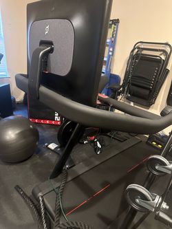 Peloton threadmill