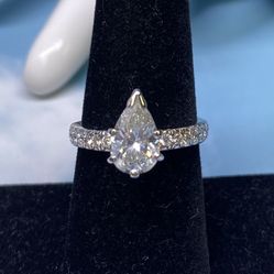 14k Diamond Ring 