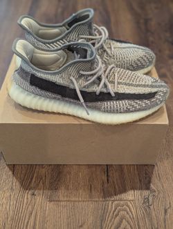 Yeezy 350 Zyon