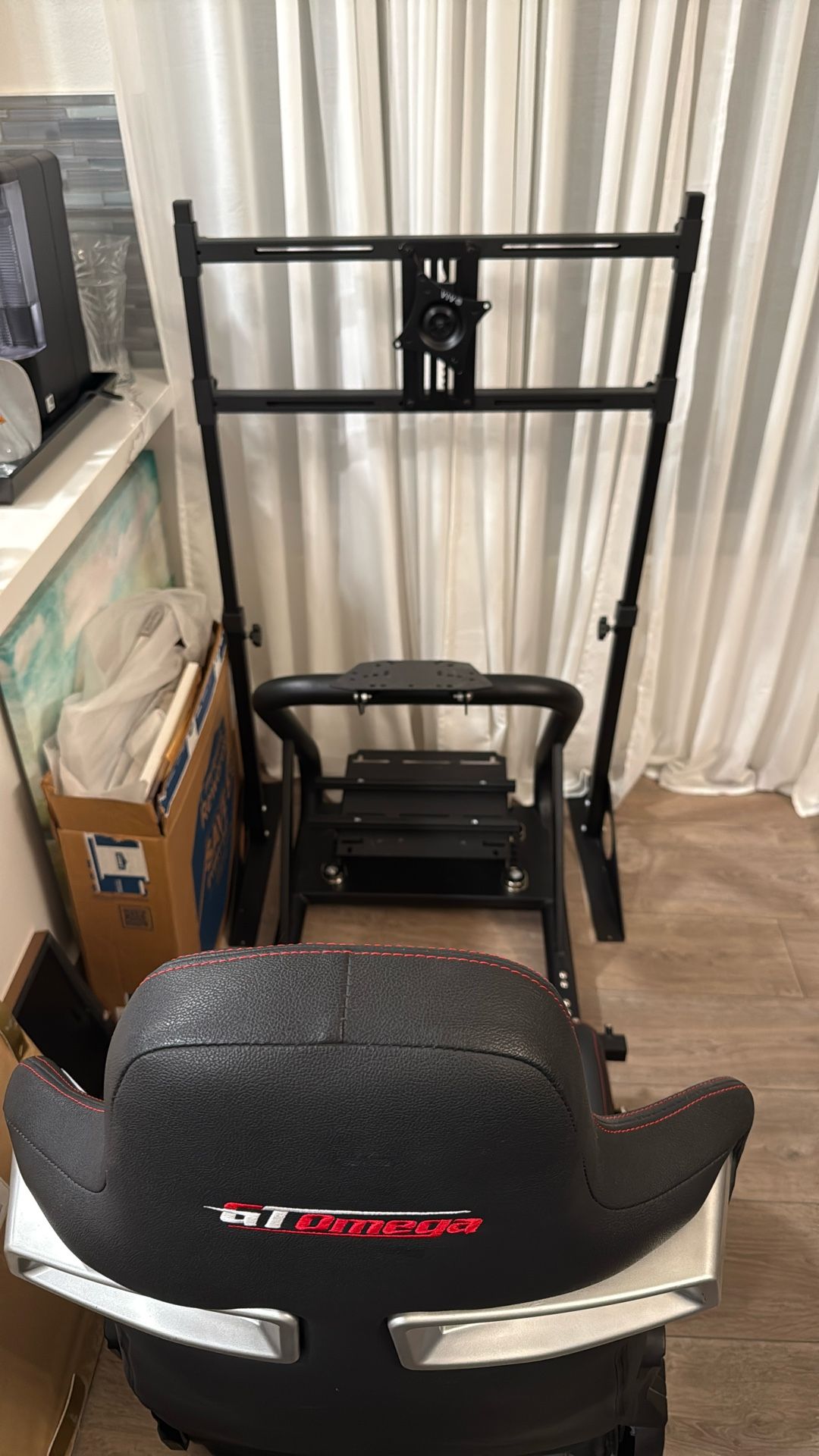 GT Omega Titan cockpit + RS9 Seat + GT Omega Portable Monitor Stand