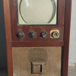 Antique Admiral TV