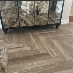 Spacious mirrored Credenza