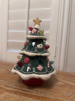 Hallmark 2009 Gumdrop Musical Ceramic Small Christmas Tree