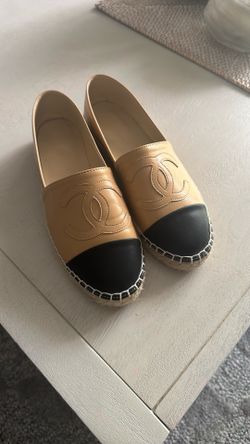 Chanel 38.5-39 Size
