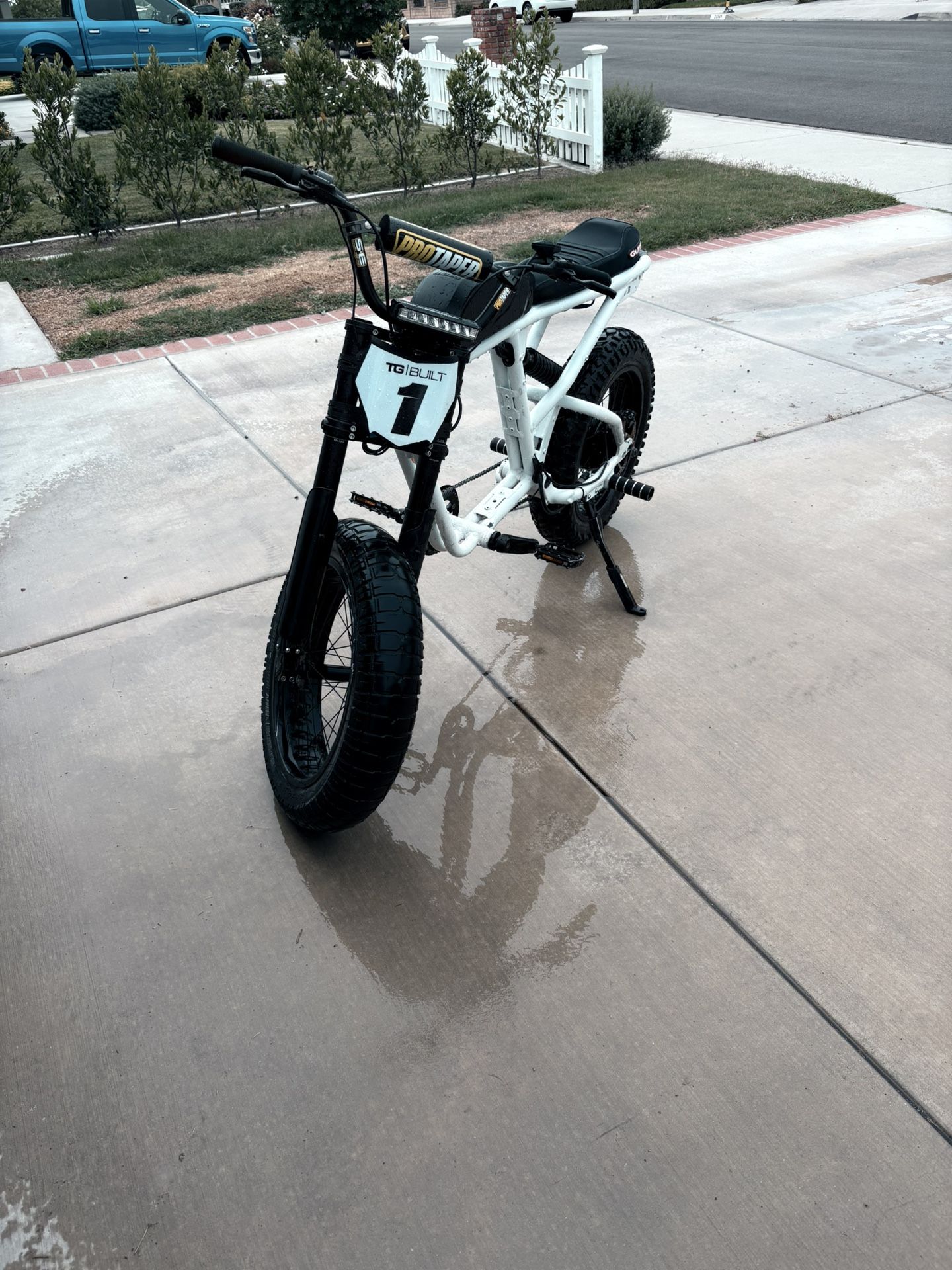 Super 73 R