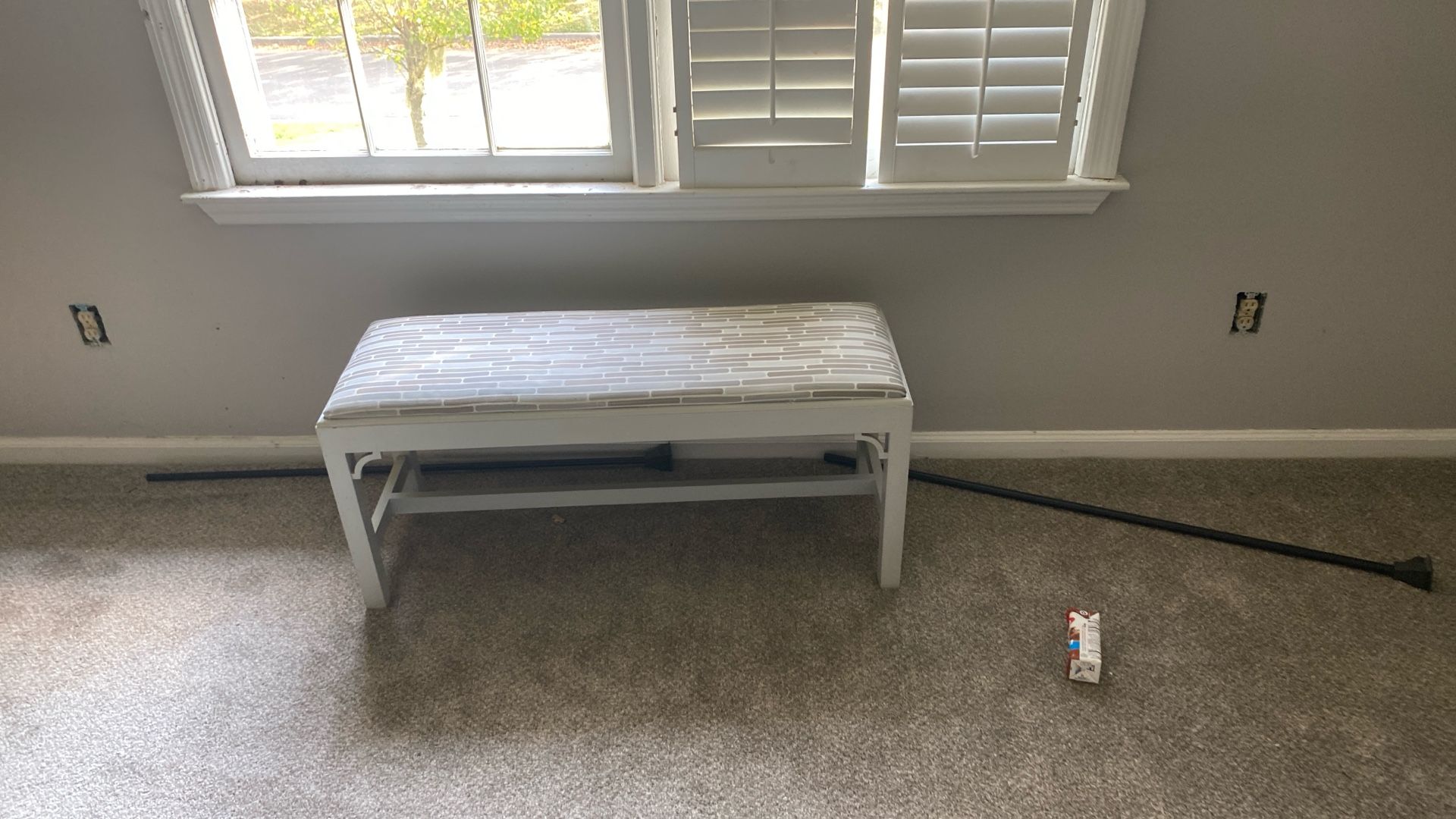  Nice Sit Down Bench Perfect Spots In Front Of Your Window. You Can Sit Engaged Out To The Natural Blue Skies.