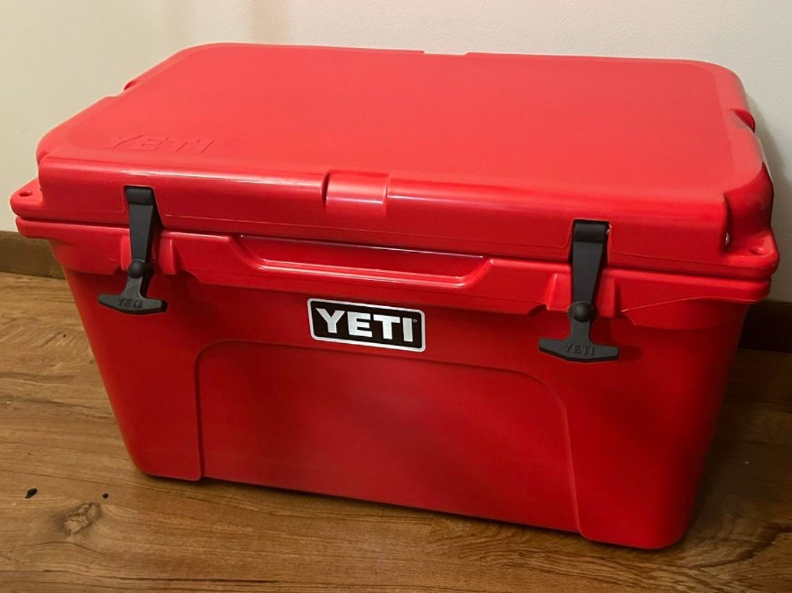 Yeti Tundra 45 Cooler 