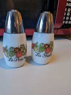 Vintage Salt And Pepper Shakers