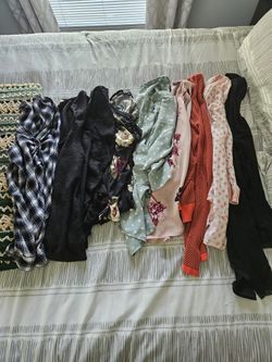 Women's Long Sleeve Women's (Large)