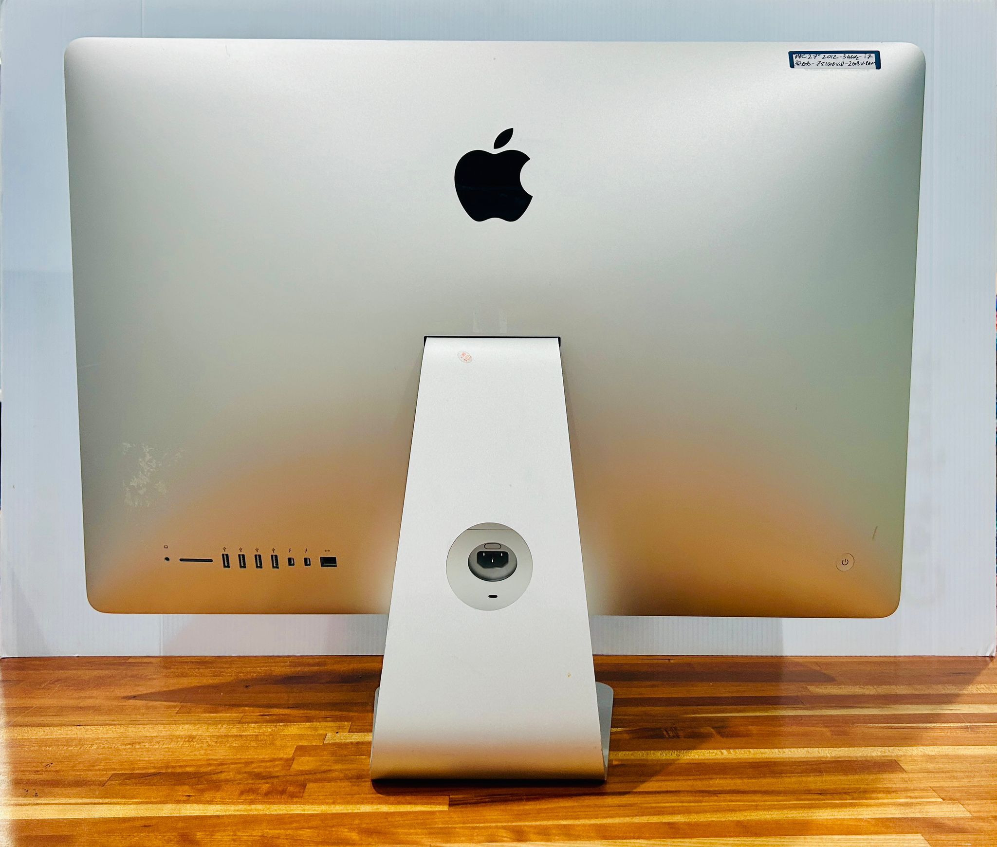 Apple iMac 27” Late 2012 3.4Ghz QuadCore i7 32GB RAM 750GB Apple iMac 27” Late 2012 3.4Ghz QuadCore i7 32GB RAM 750GB