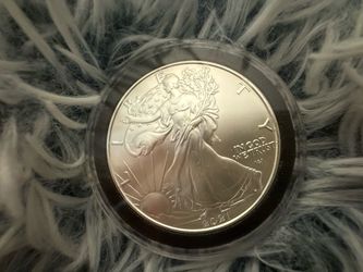 1oz of silver