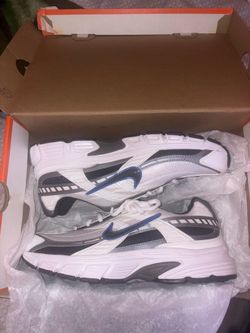 Nike Initiator (Size 9M) (White/Grey)