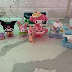 Hello Kitty Sanrio Character