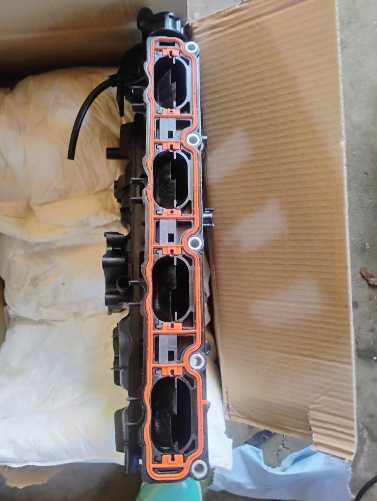 2011 Audi A5 Intake Manifold 