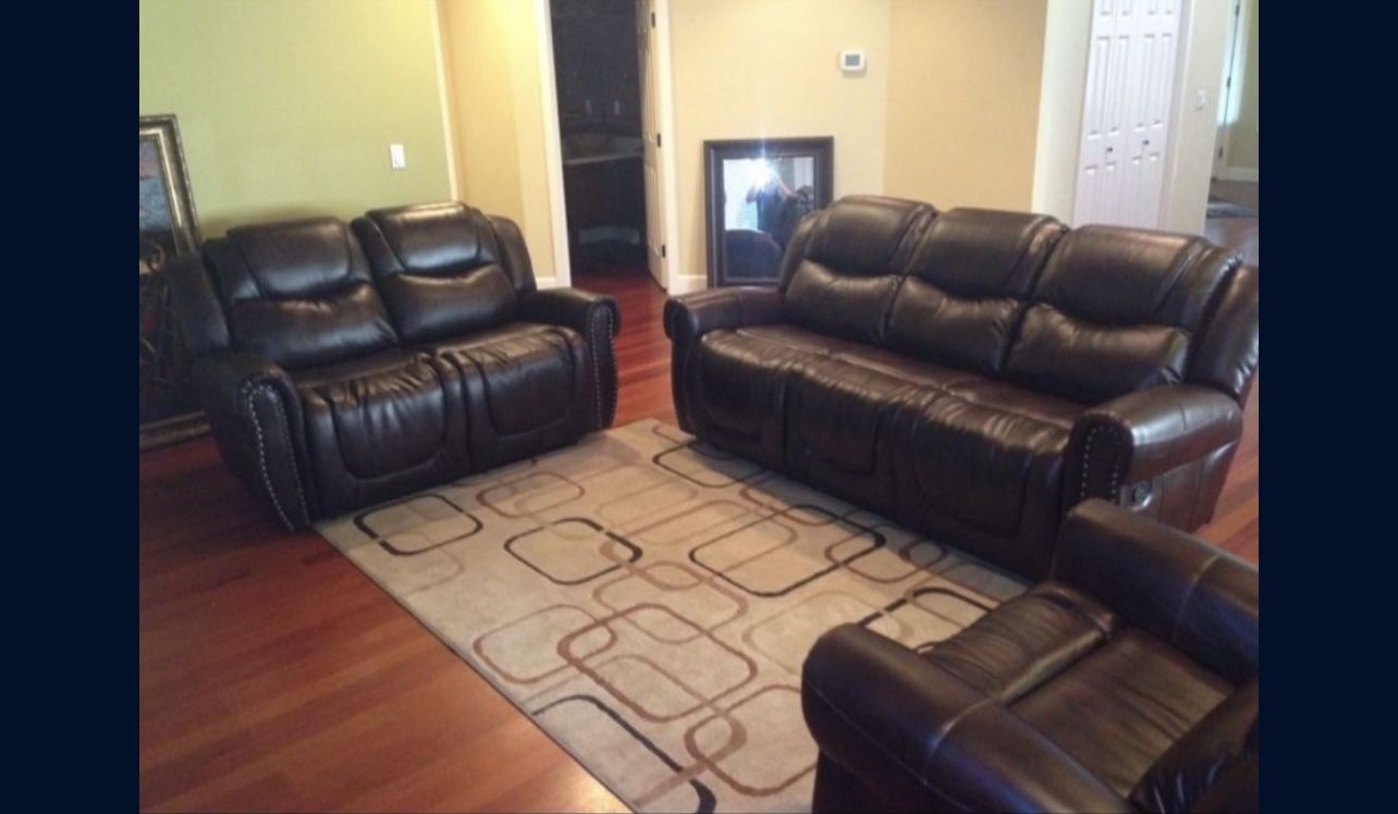 Brown Leather Fully Reclining Three Piece Couch Set