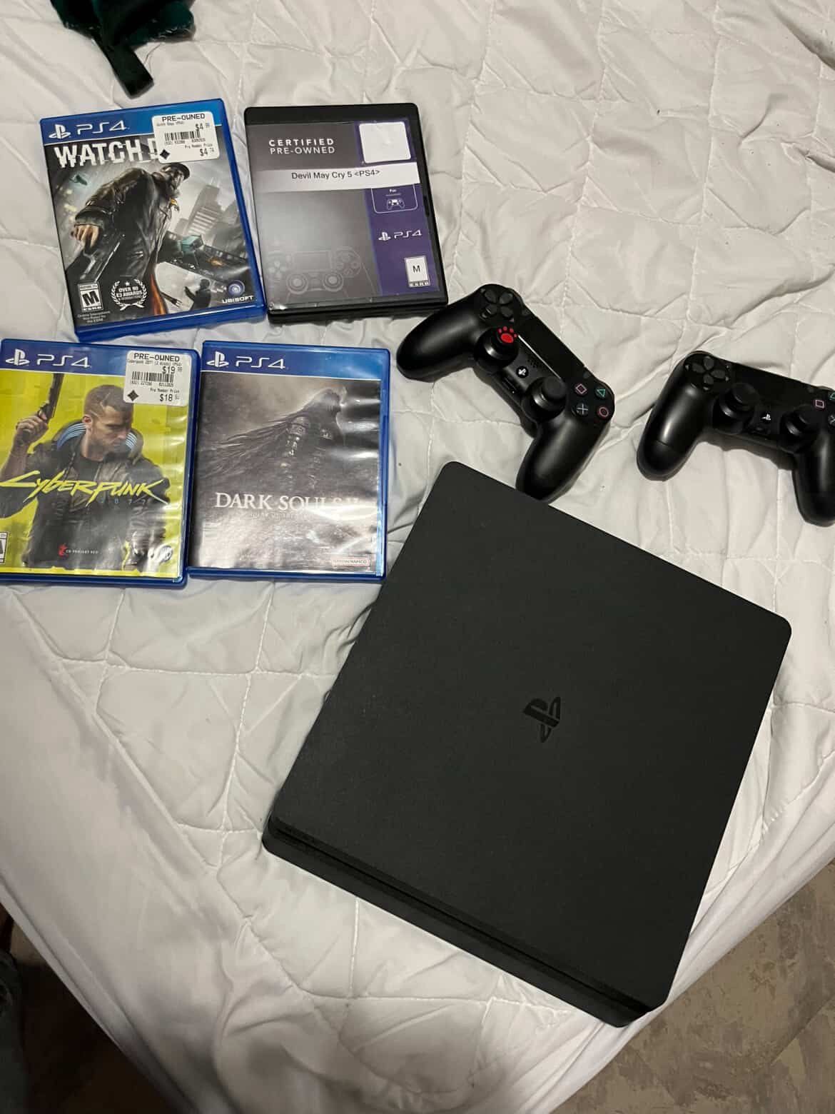 PS4