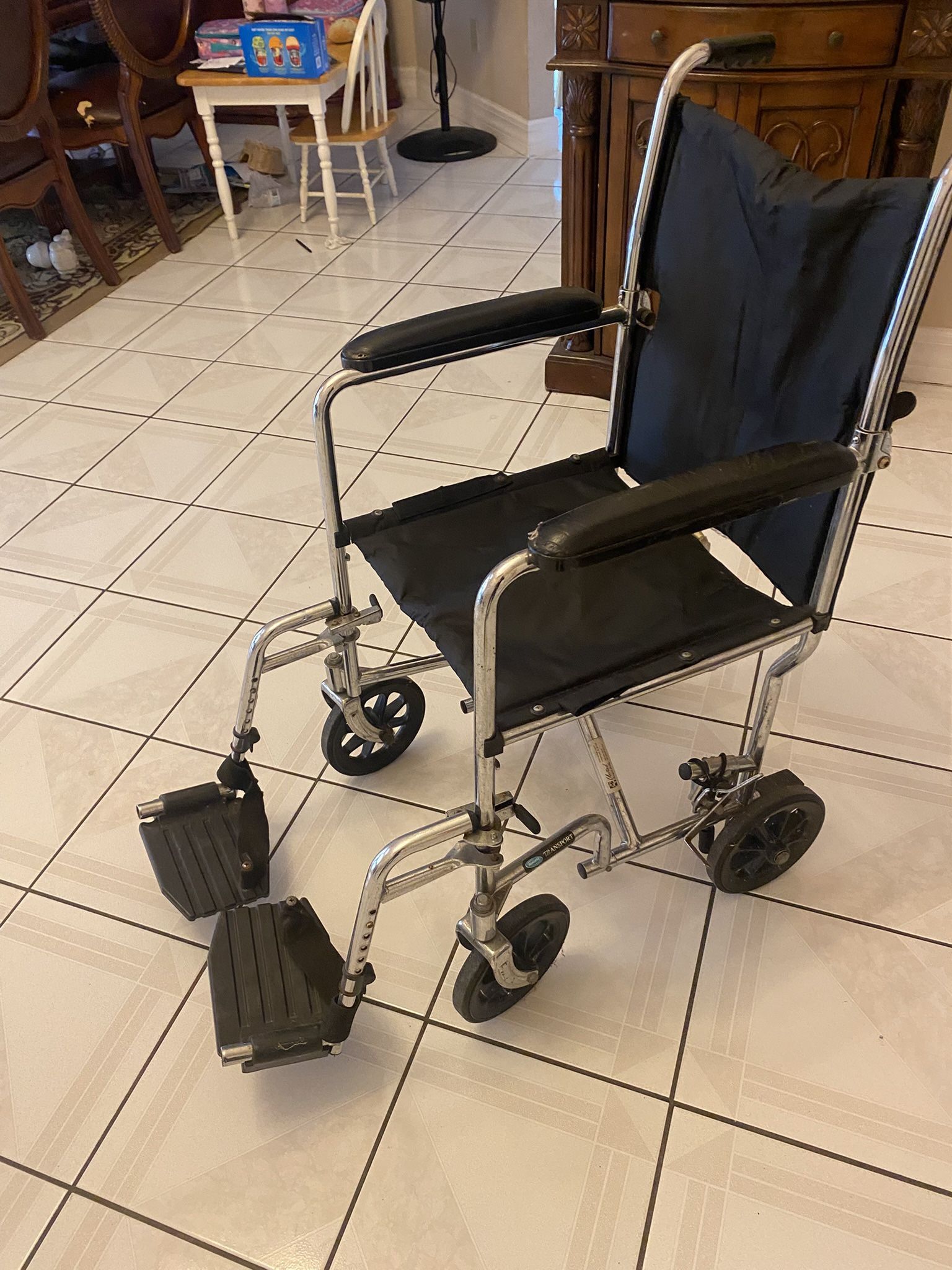 Lightweight Wheelchair 