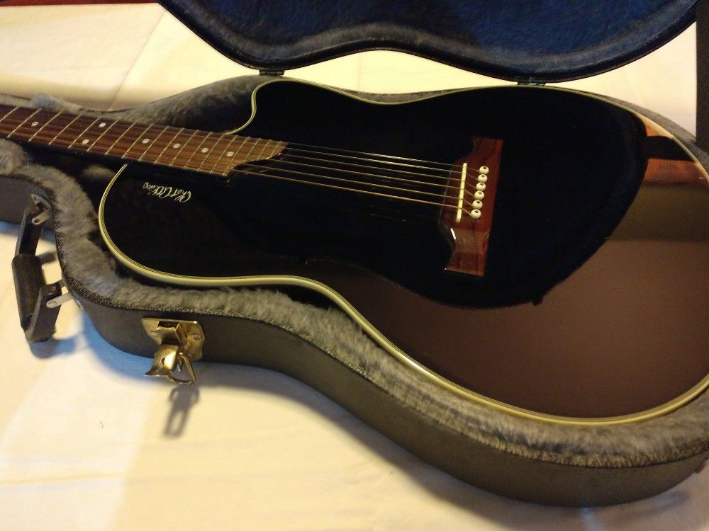 Epiphone Chet Atkins SST solid body guitar