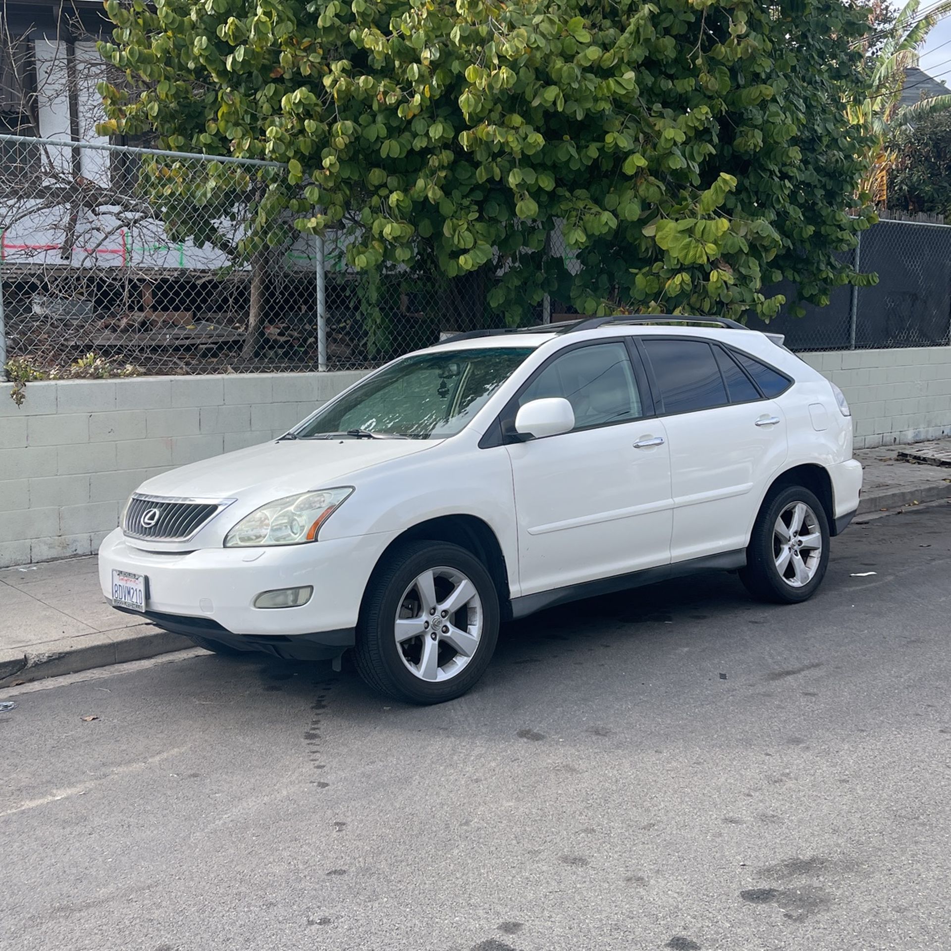 2008 Lexus Rx 330 for Sale in Los Angeles, CA - OfferUp