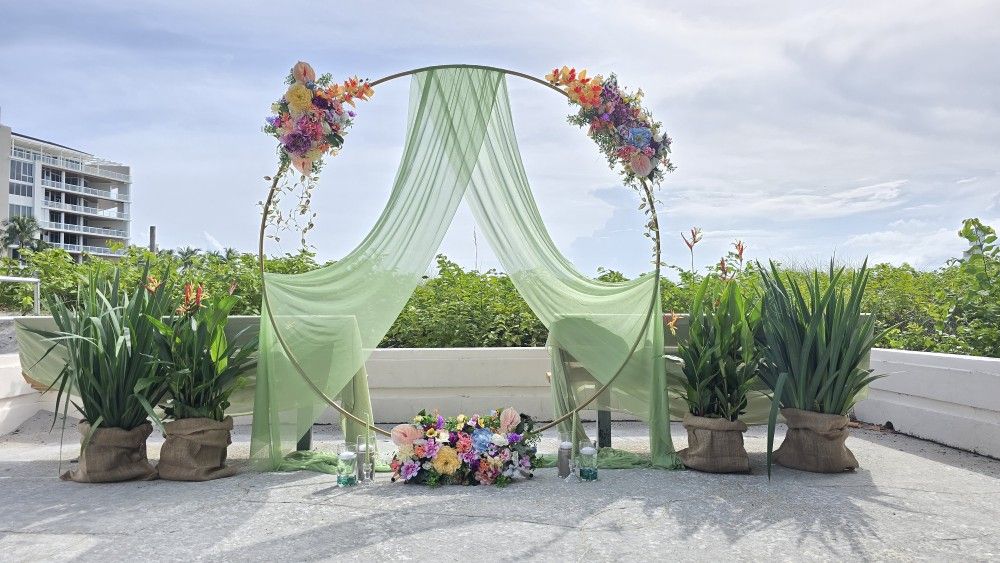 Wedding arch